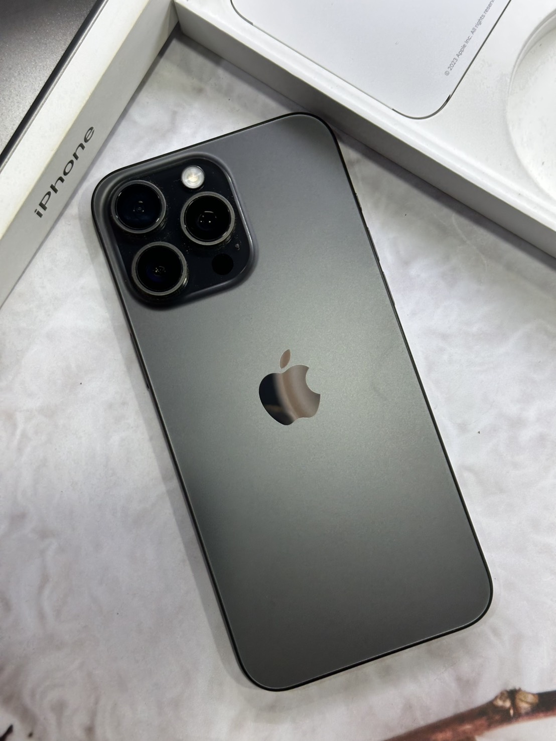 iPhone15Promax 256G 鈦黑